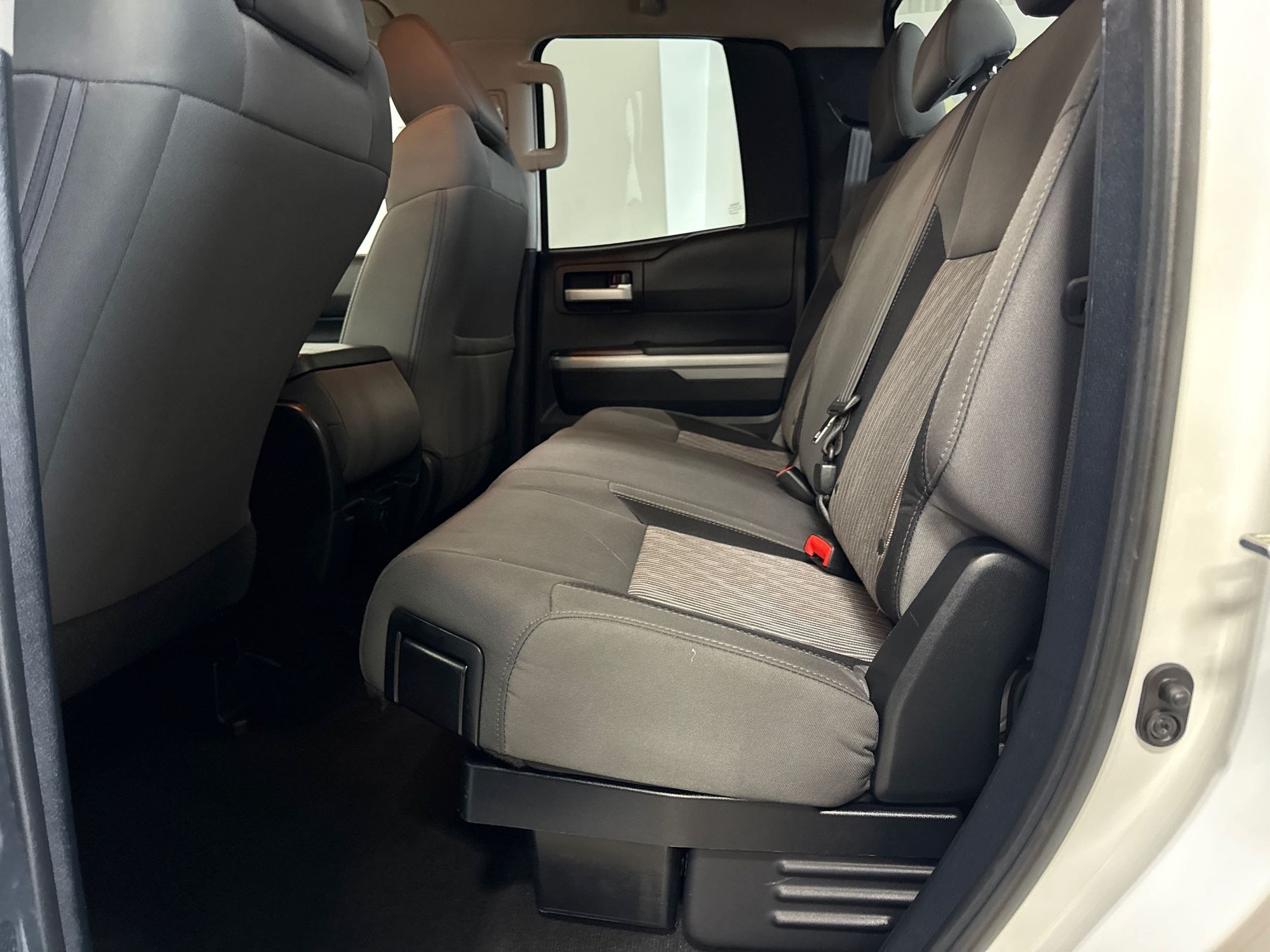 2015 Toyota Tundra SR5 Grade photo 65