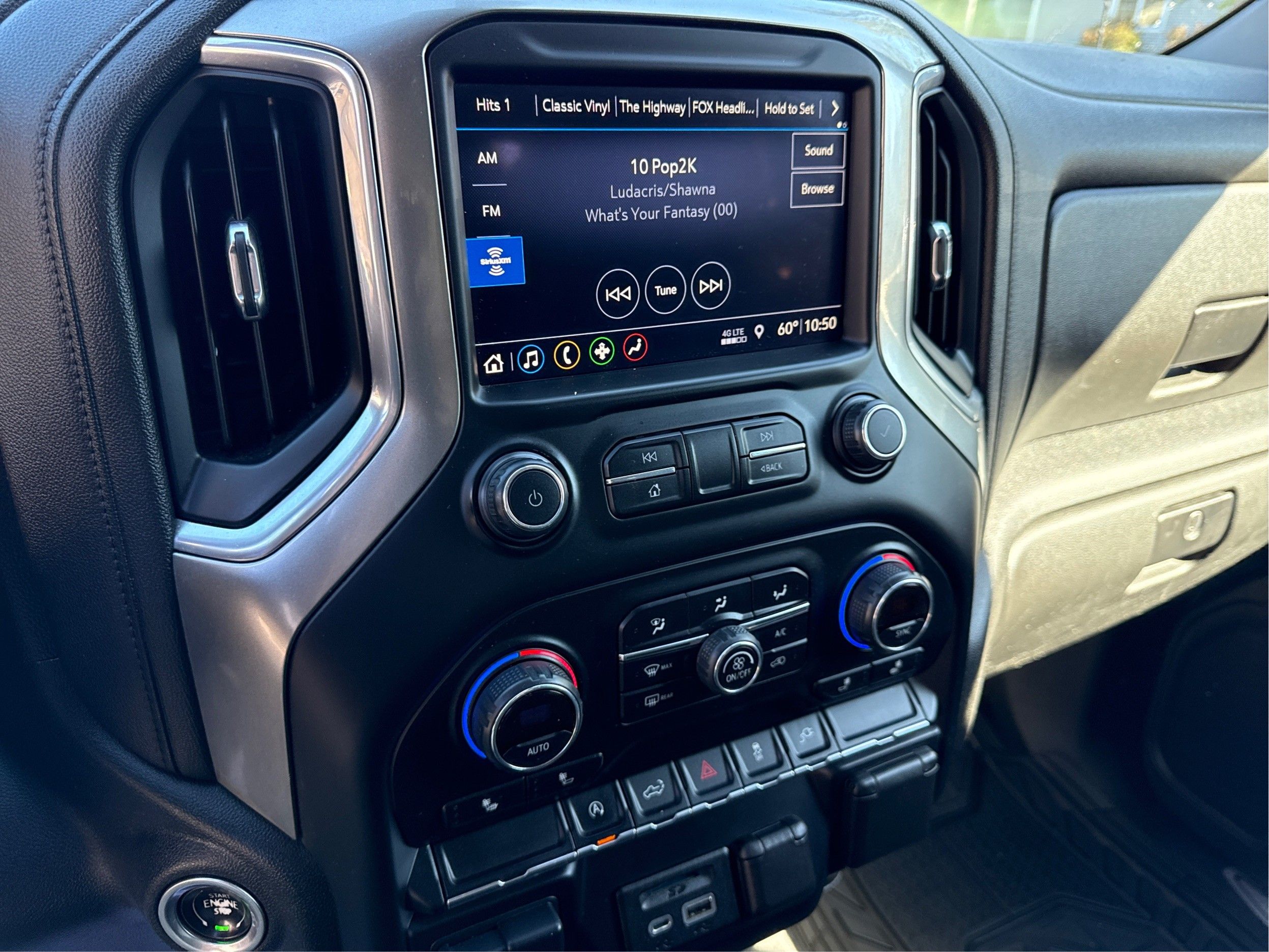 2019 Chevrolet Silverado 1500 LT - Photo 14