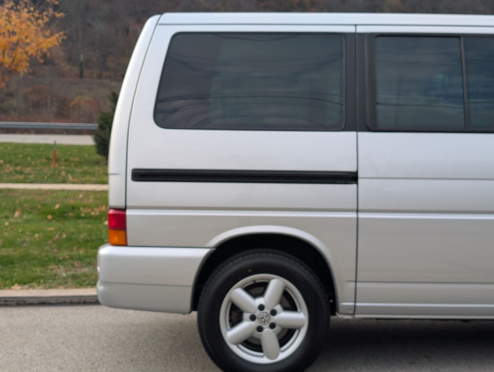 2003 Volkswagen EuroVan 30