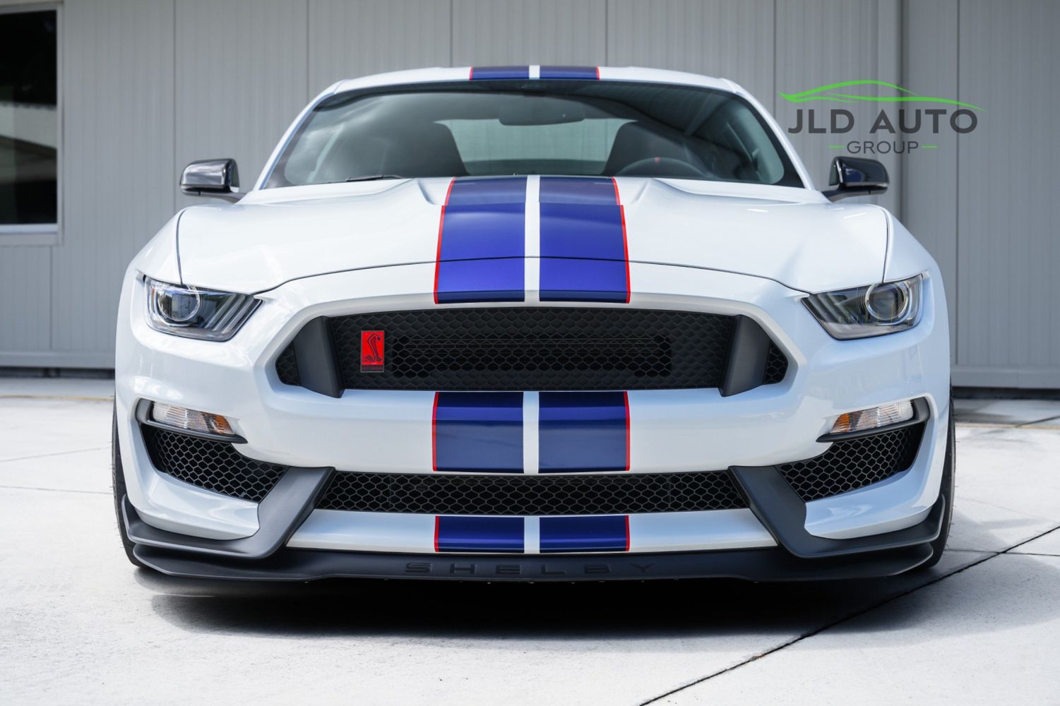 2016 Ford Mustang Shelby GT350R photo 2