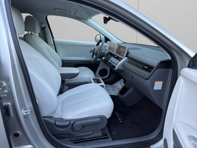 2023 Hyundai Ioniq 5 SEL photo 13