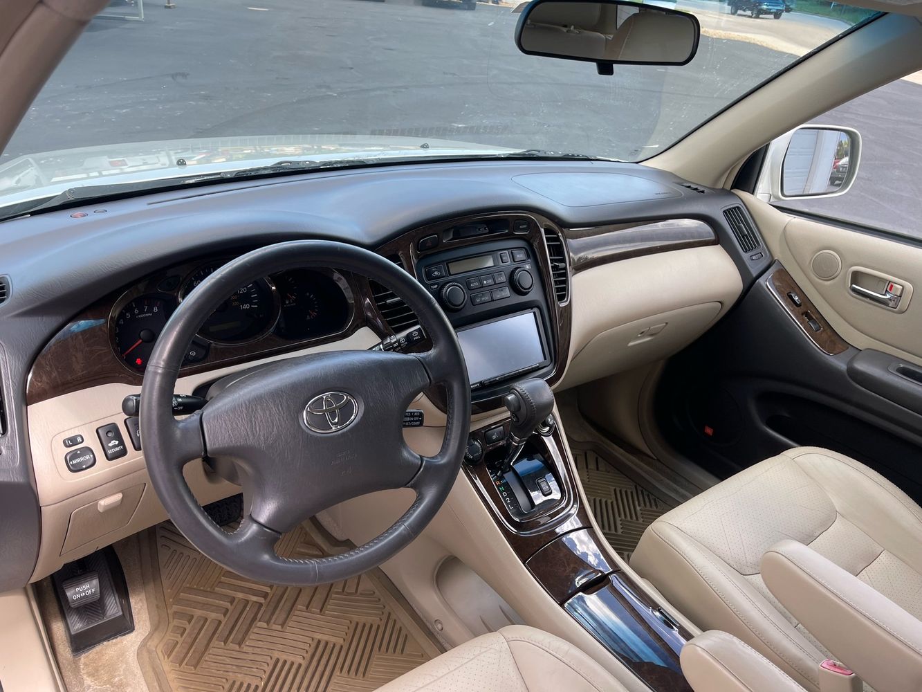 Image 9 of 2003 Toyota Highlander Limited