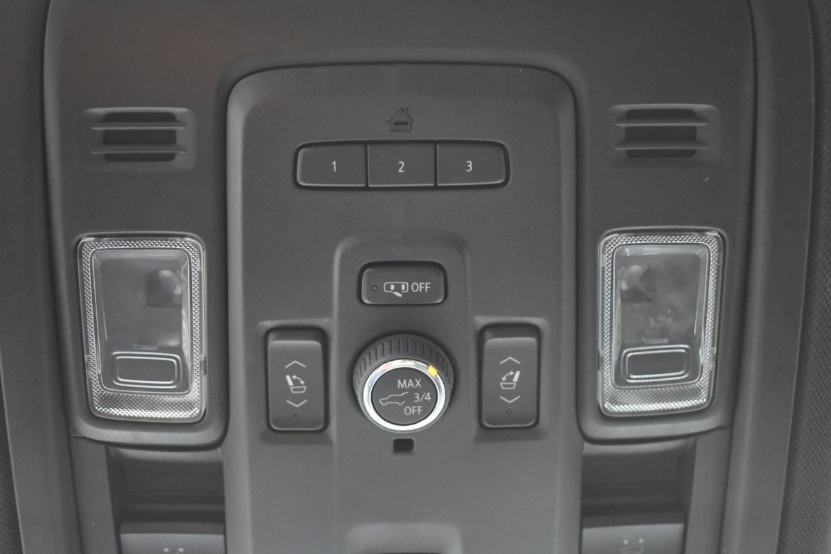 2022 GMC Yukon XL 4WD AT4