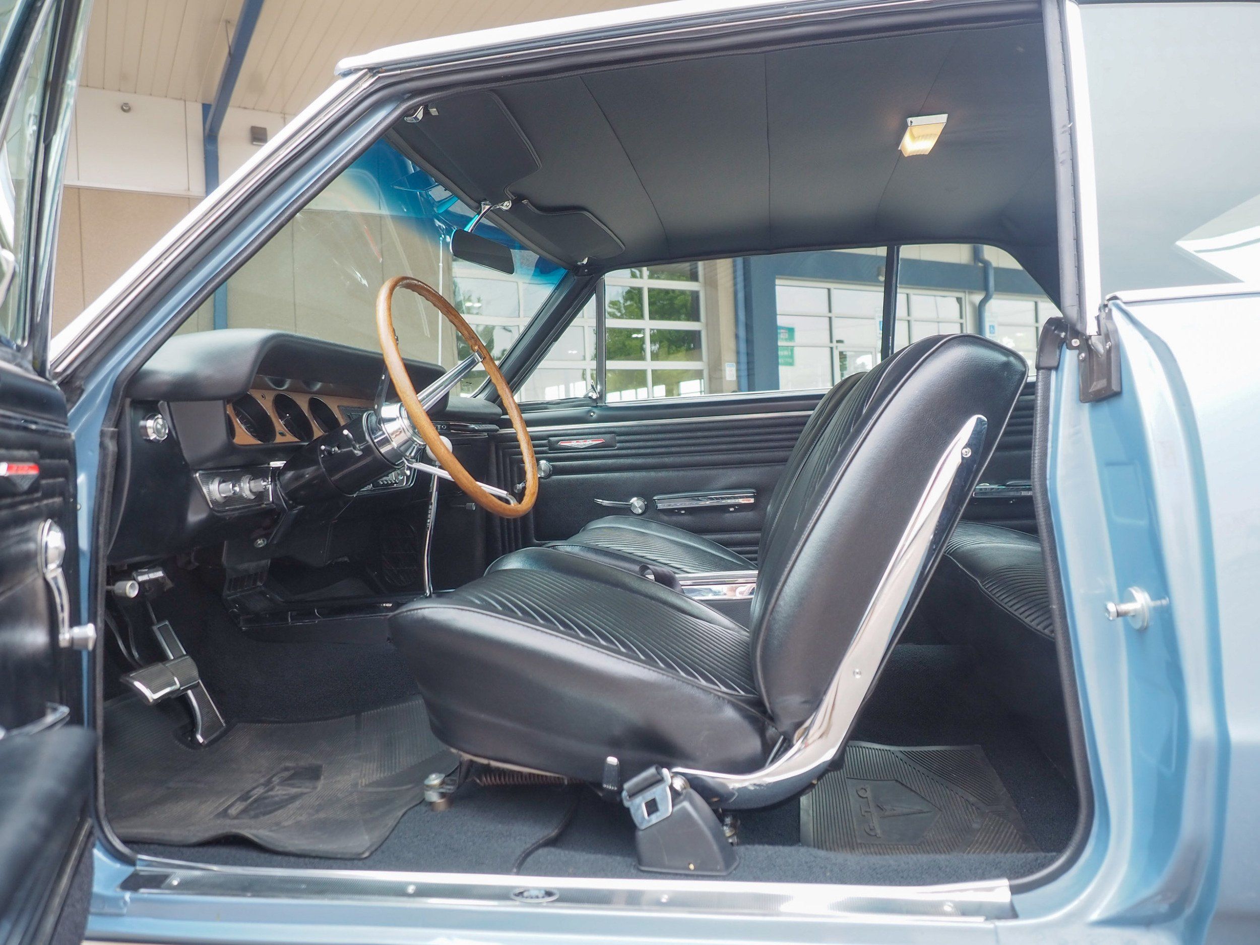1965 Pontiac GTO Blue 