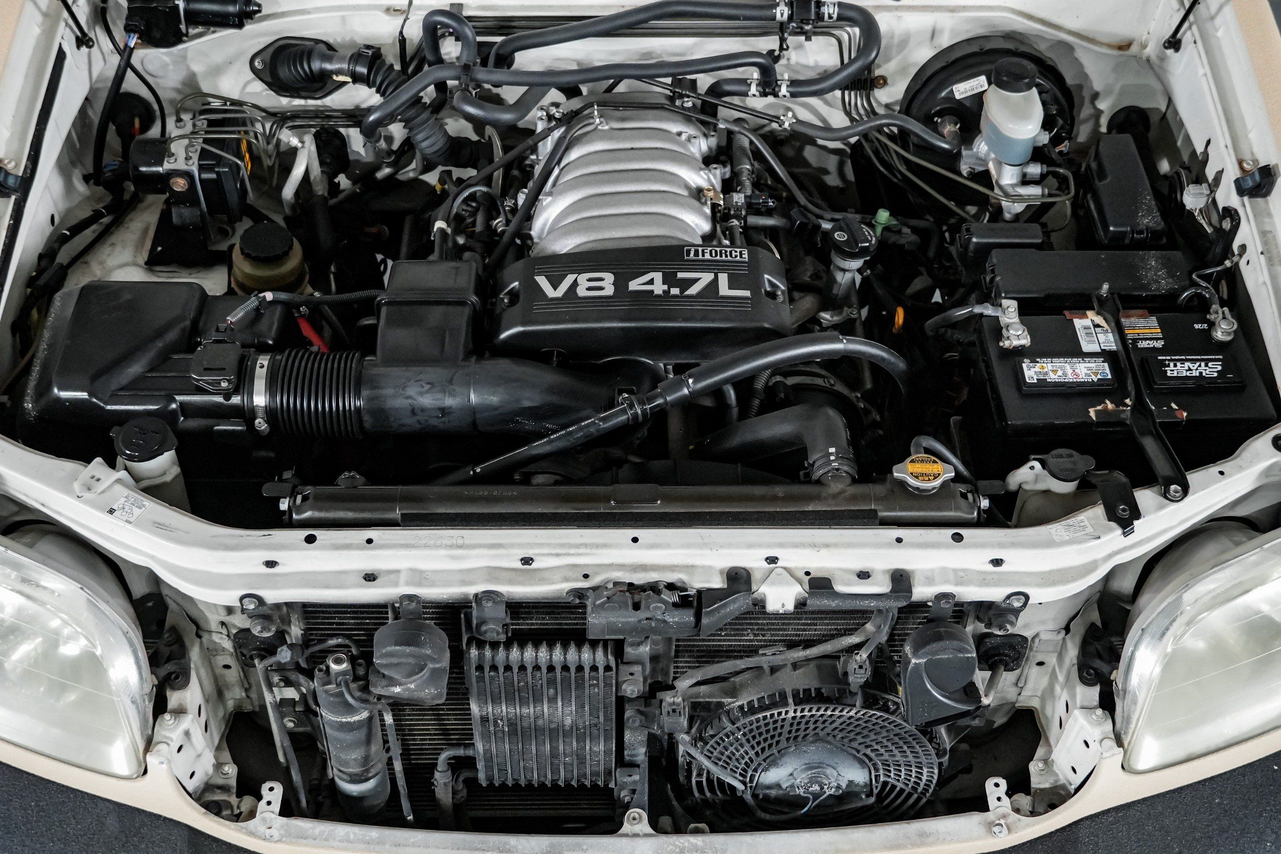 2004 Toyota Sequoia SR5 - Photo 46