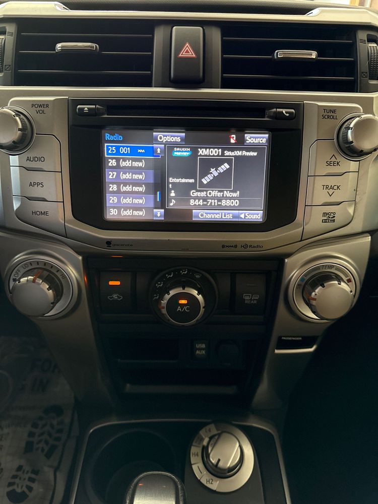 2017 Toyota 4Runner SR5 photo 28