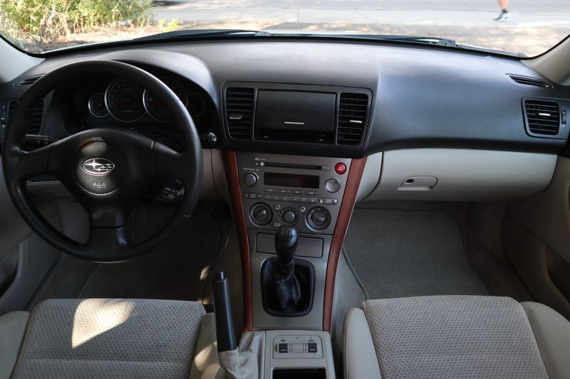 2006 Subaru Outback 2.5i | Victory Motors of Colorado
