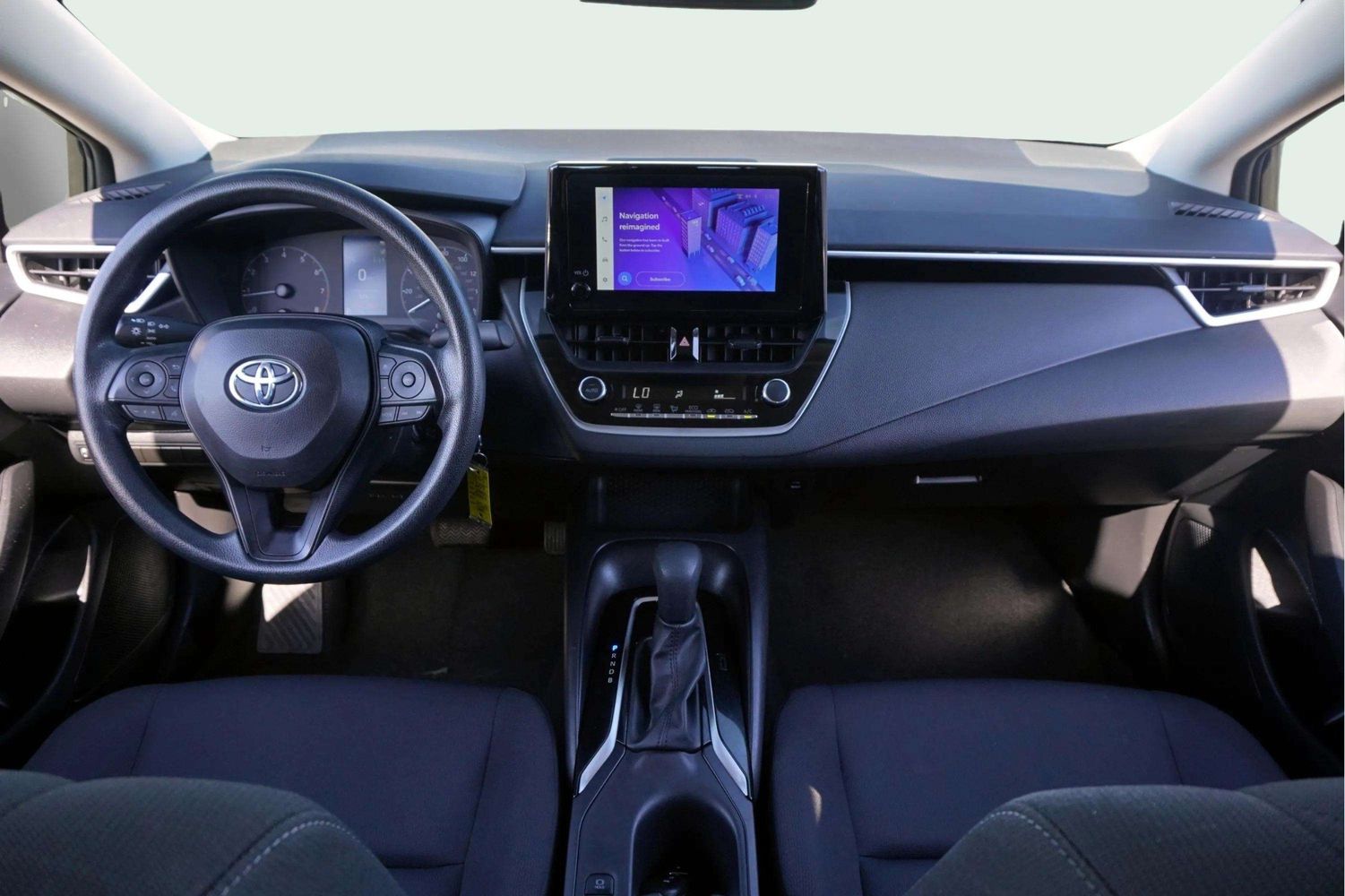 2024 Toyota Corolla LE photo 16