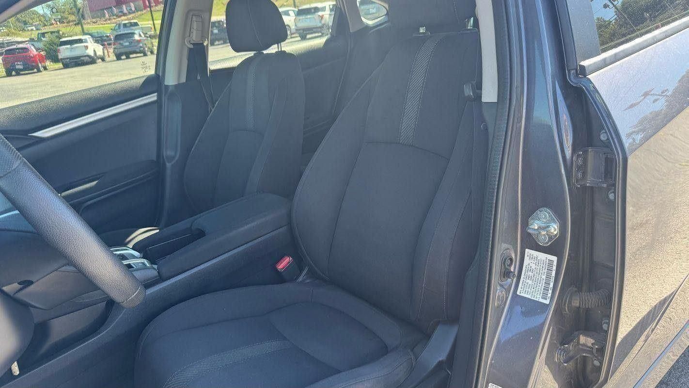 2017 Honda Civic LX photo 8
