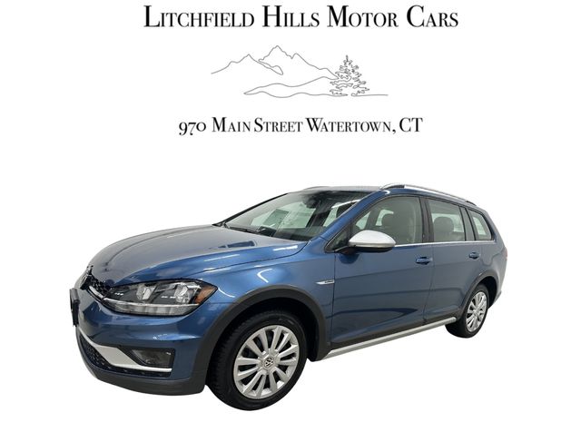 Blue 2019 Volkswagen Golf Alltrack Wagon All-Wheel Drive 6-Speed Automatic