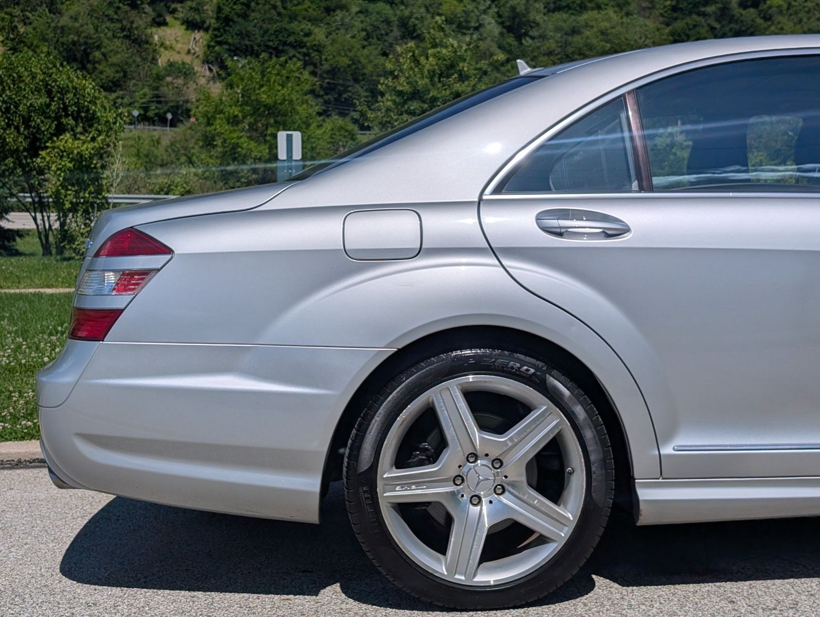 2009 Mercedes-Benz S-Class 41