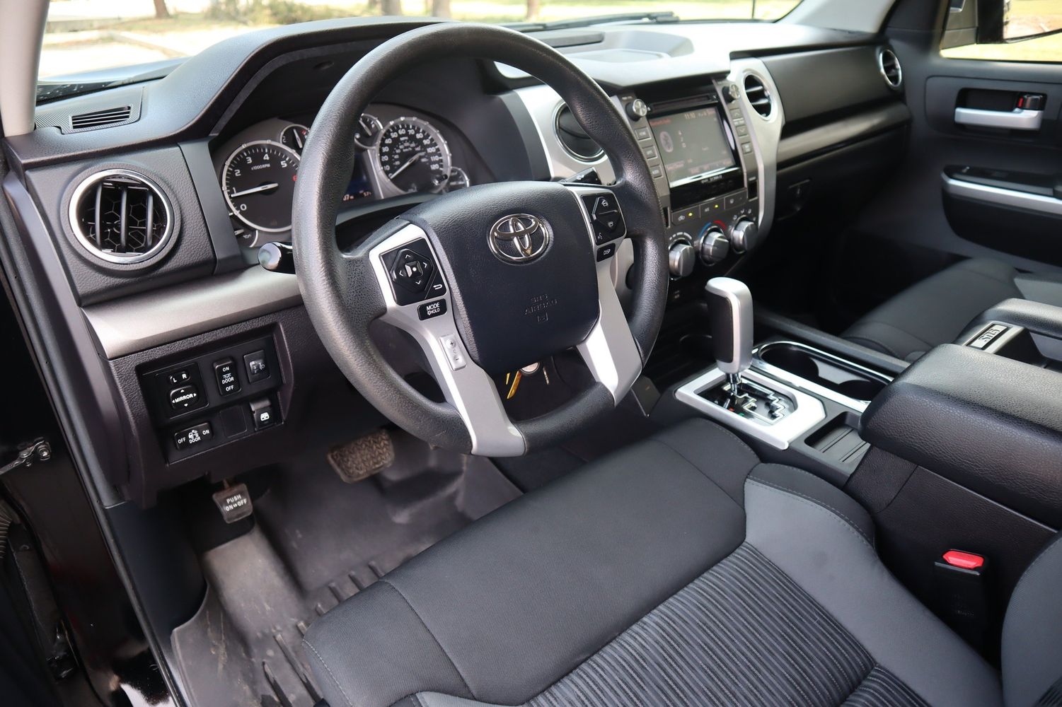 2015 Toyota Tundra SR5 | Victory Motors of Colorado