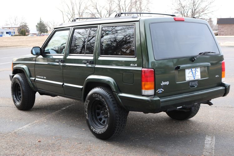 1998 Jeep Cherokee Limited | Victory Motors of Colorado