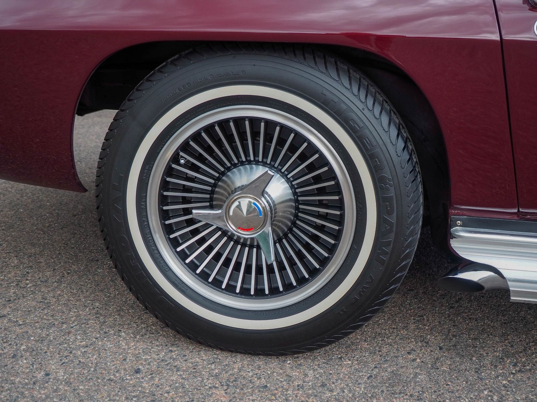 1966 Chevrolet Corvette 34
