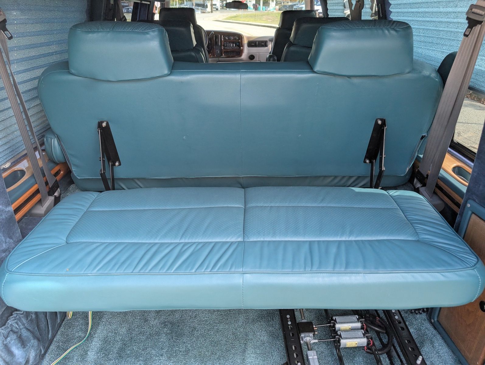 1997 Chevrolet Express G1500 81