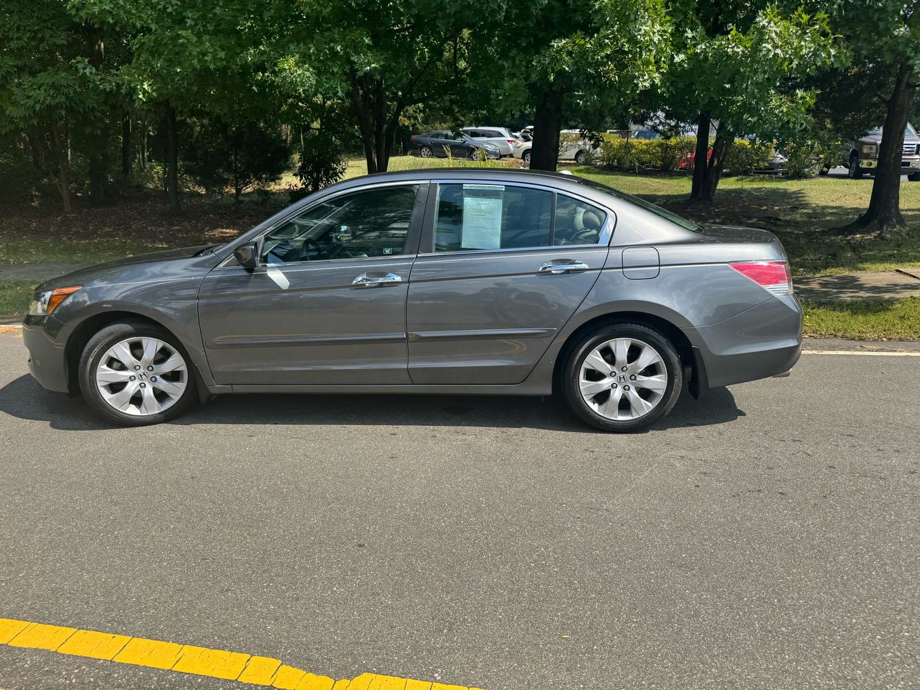 2010 Honda Accord EX-L V6 photo 10
