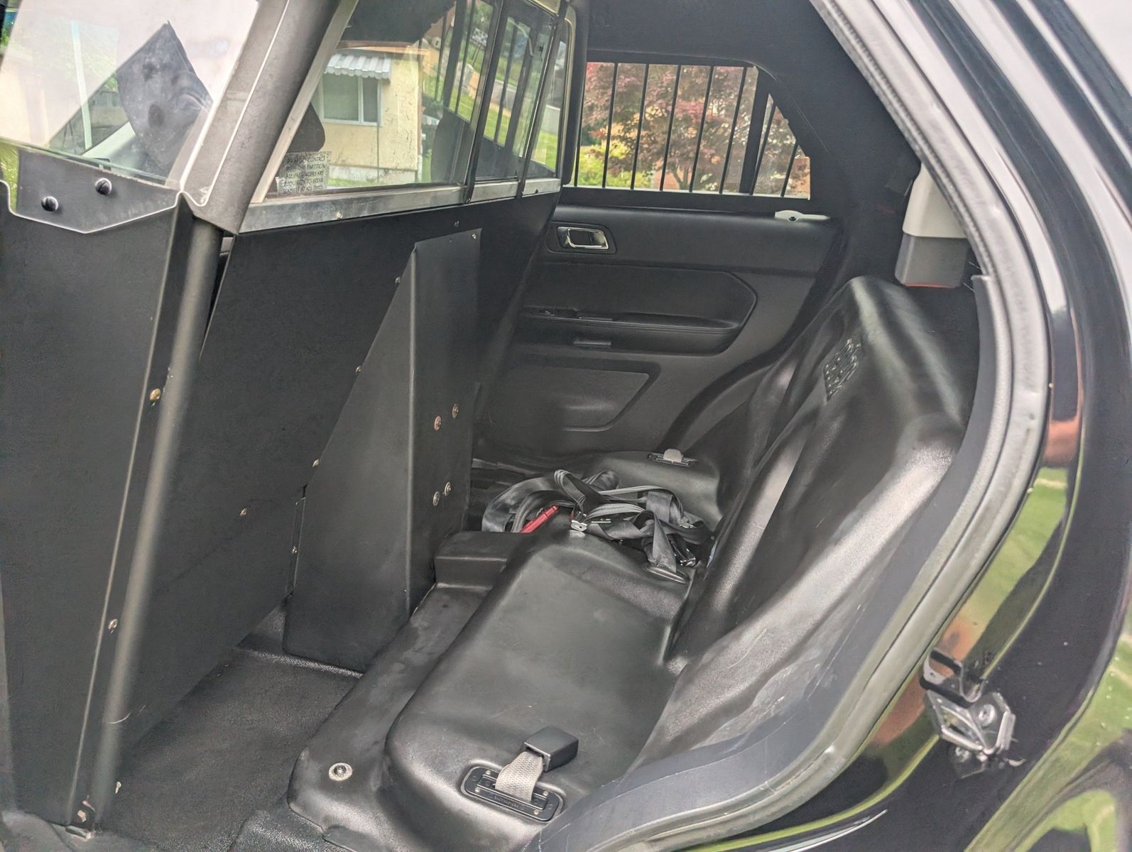 2016 Ford Utility Police Inter 51