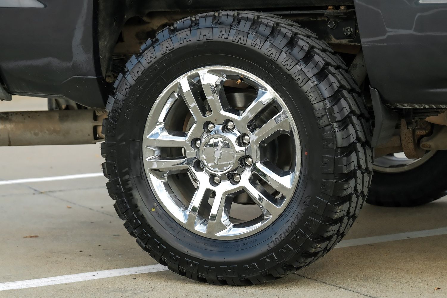 2018 Chevrolet Silverado High Country photo 56