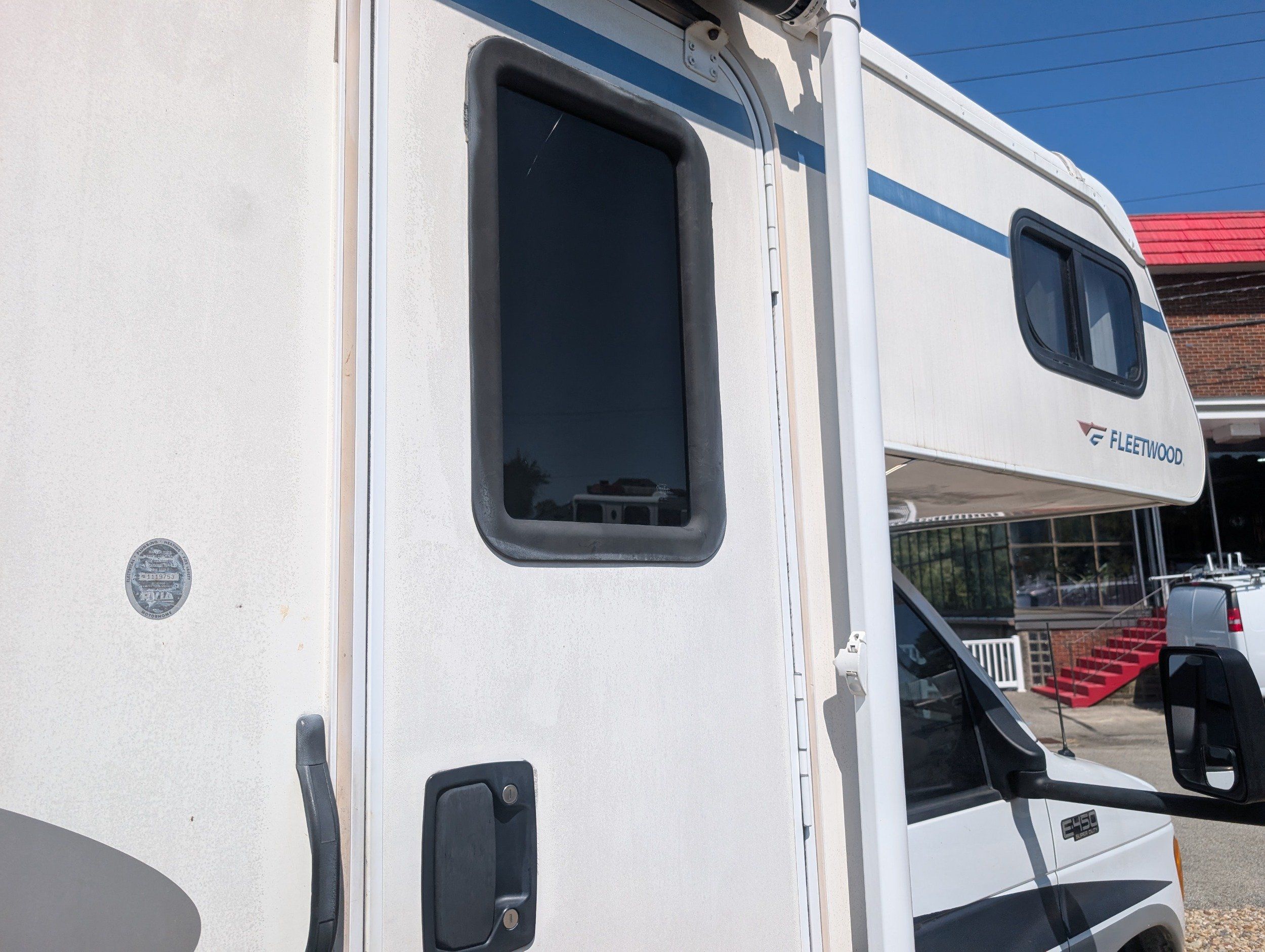 2004 Ford E-450 photo 43