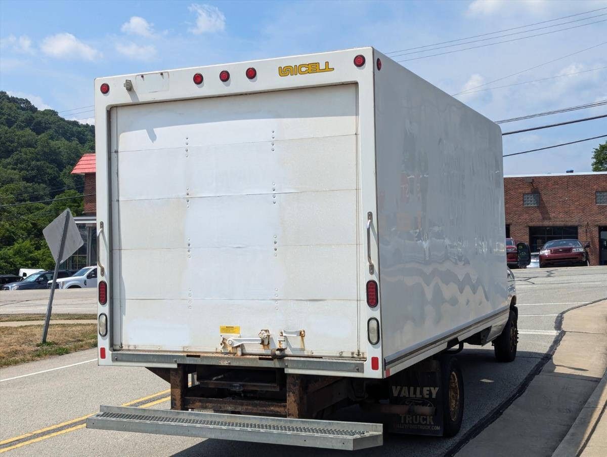 2016 Ford E-Series 6