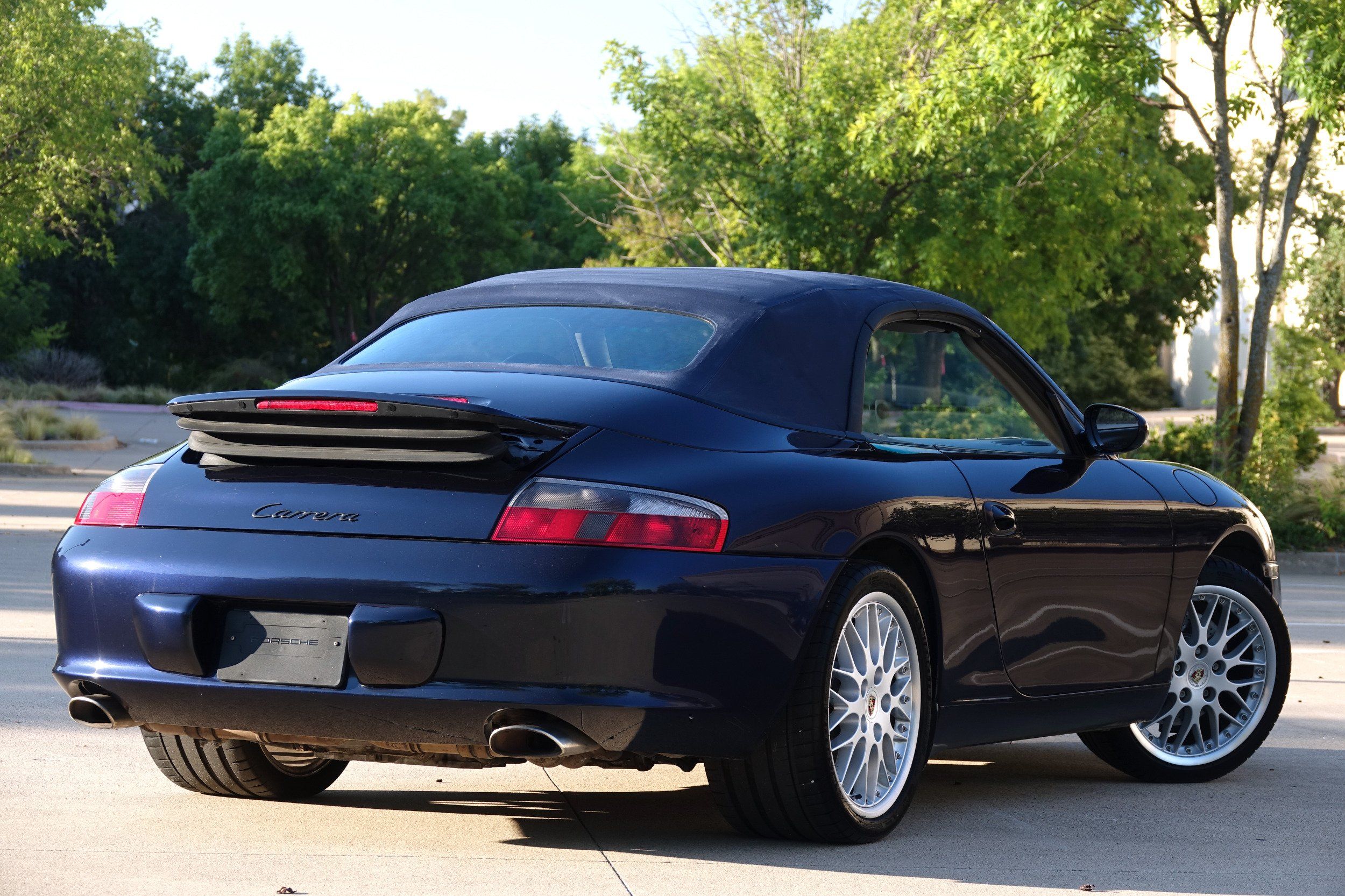 2004 Porsche 911 4S photo 3