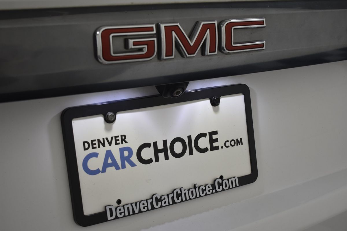 2022 GMC Yukon XL 4WD AT4