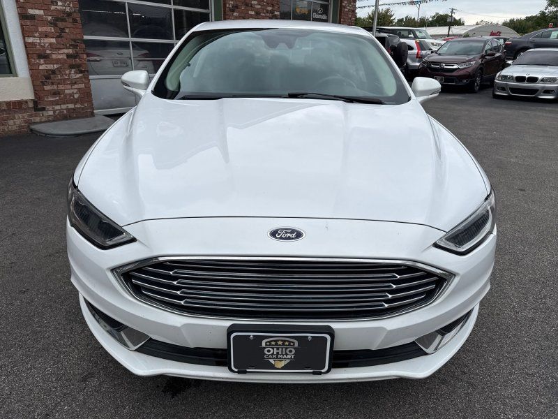 2018 Ford Fusion Hybrid SE photo 2