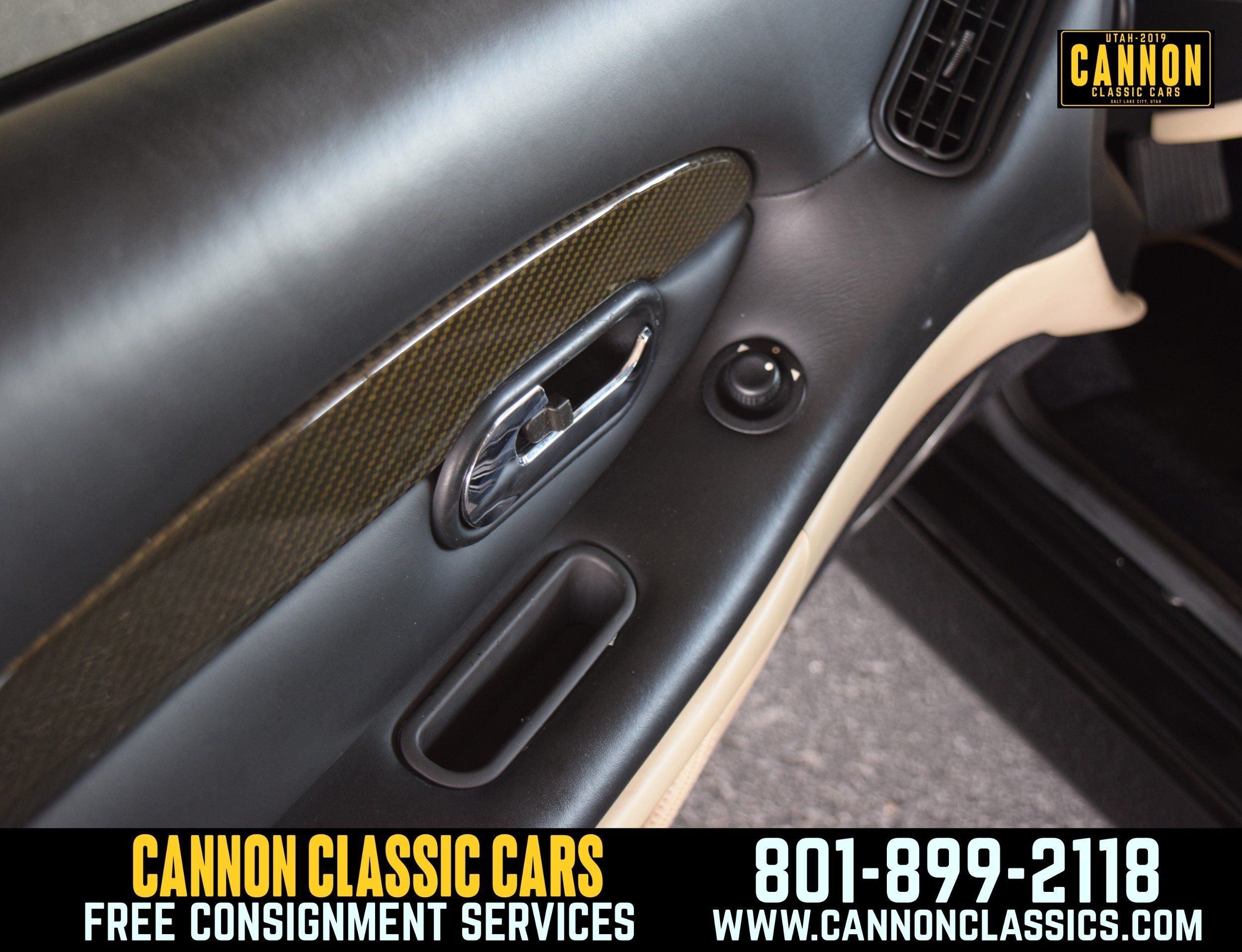2002 Aston Martin DB7 Base - Photo 17