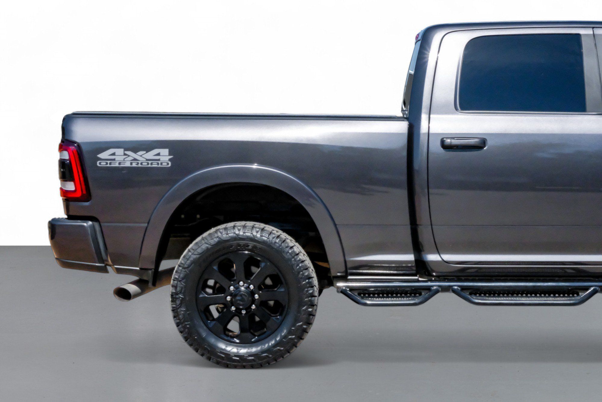 2022 Ram 2500 Laramie photo 4