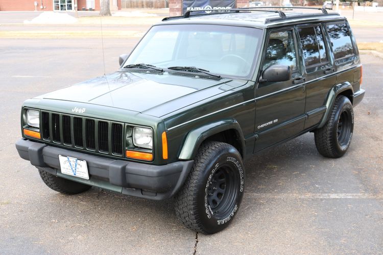 1998 Jeep Cherokee Limited | Victory Motors of Colorado