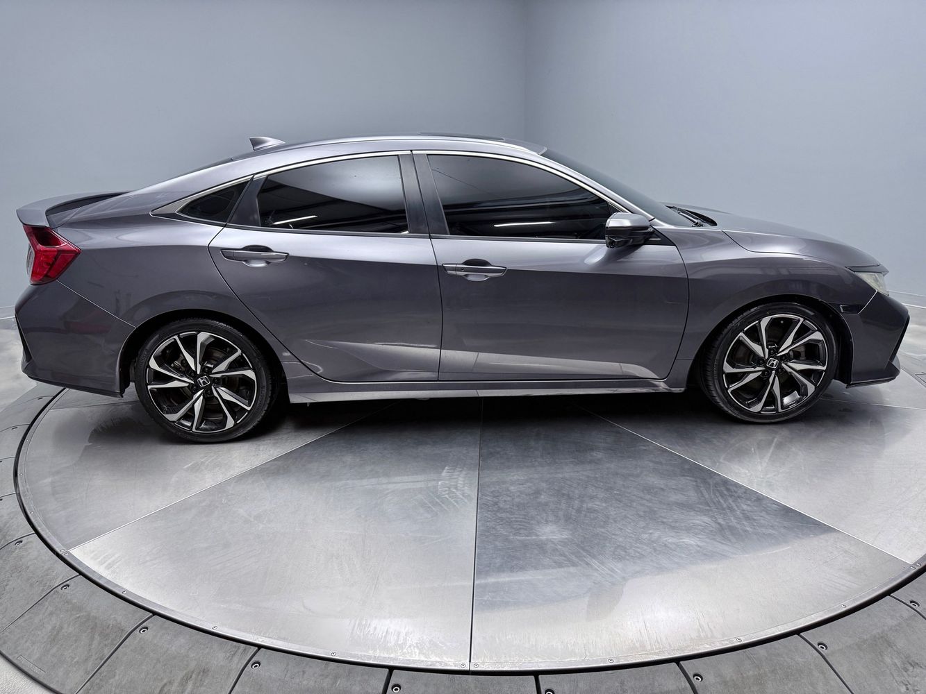 2018 Honda Civic Si photo 4