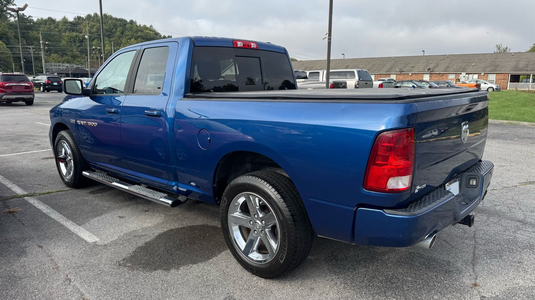 2011 Ram 1500 Sport photo 3