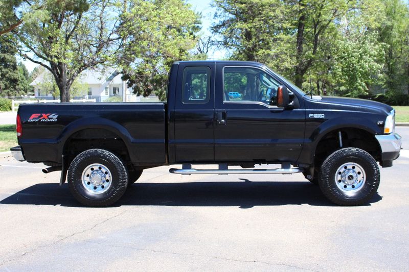 ゆきページ 2003 Ford F-250 Super Duty XLT | Victory Motors of Colorado