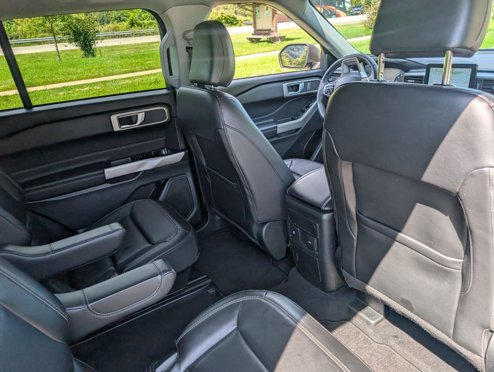 2023 Ford Explorer 58
