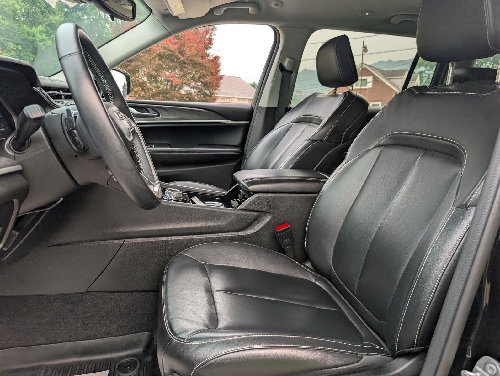 2022 Jeep Grand Cherokee L 42