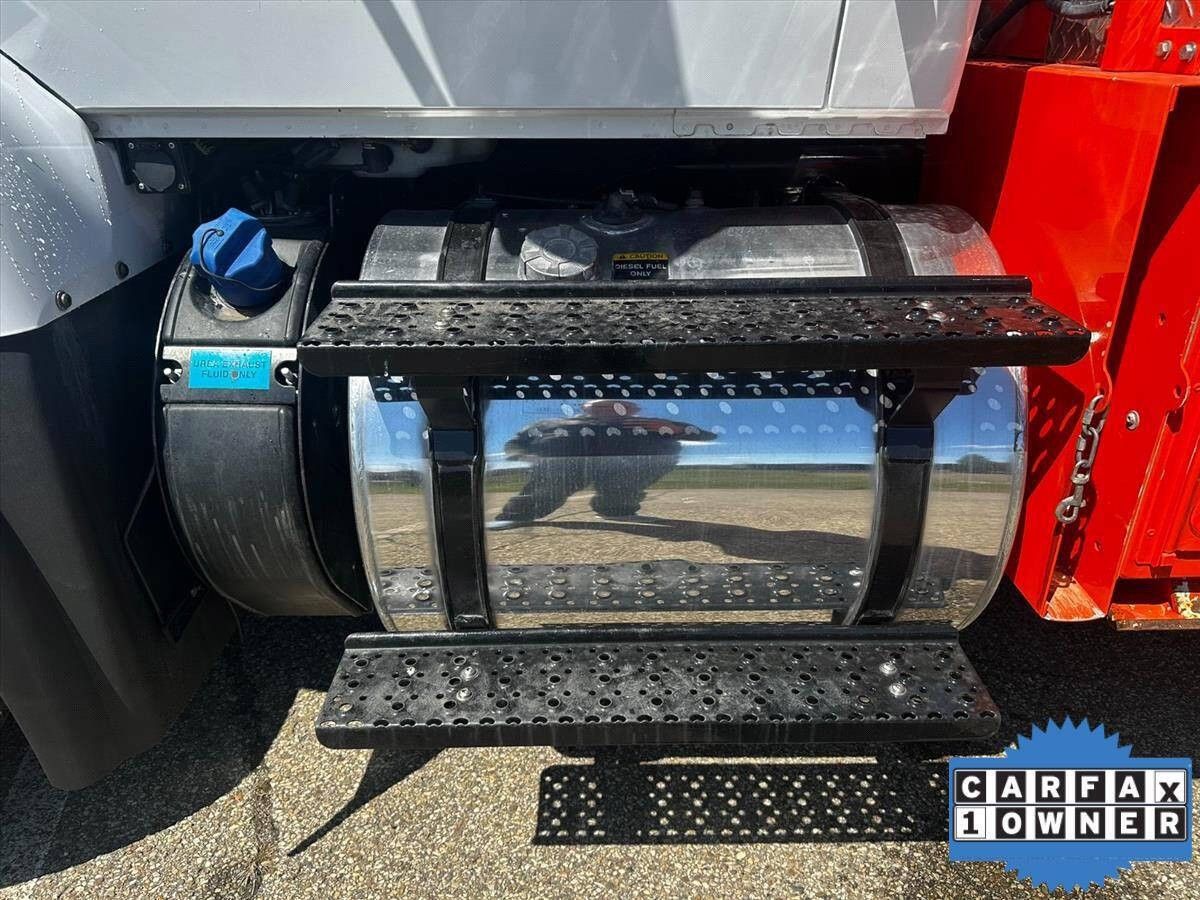 2017 International WorkStar 7500 25