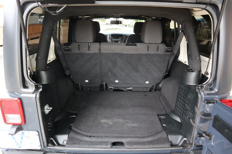 Cargo rideau de séparation Jeep Wrangler JK 2007-2018 JEEP