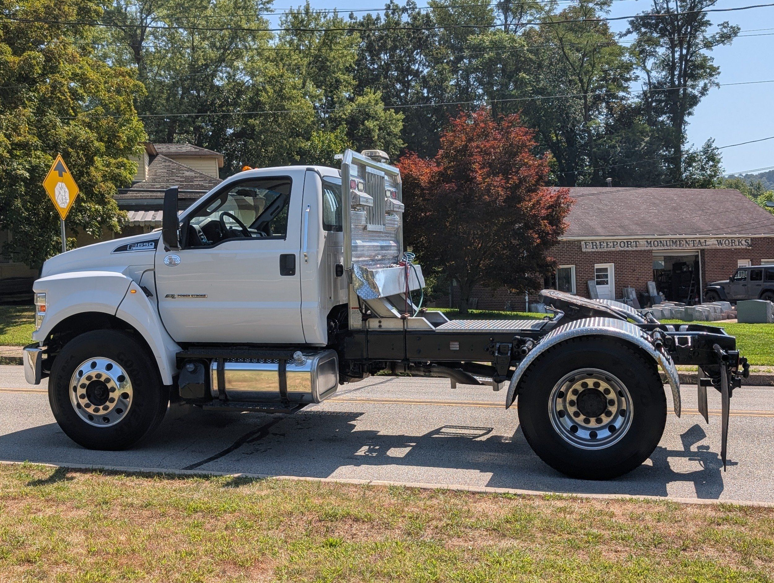 2018 Ford F-650 SuperCab photo 11