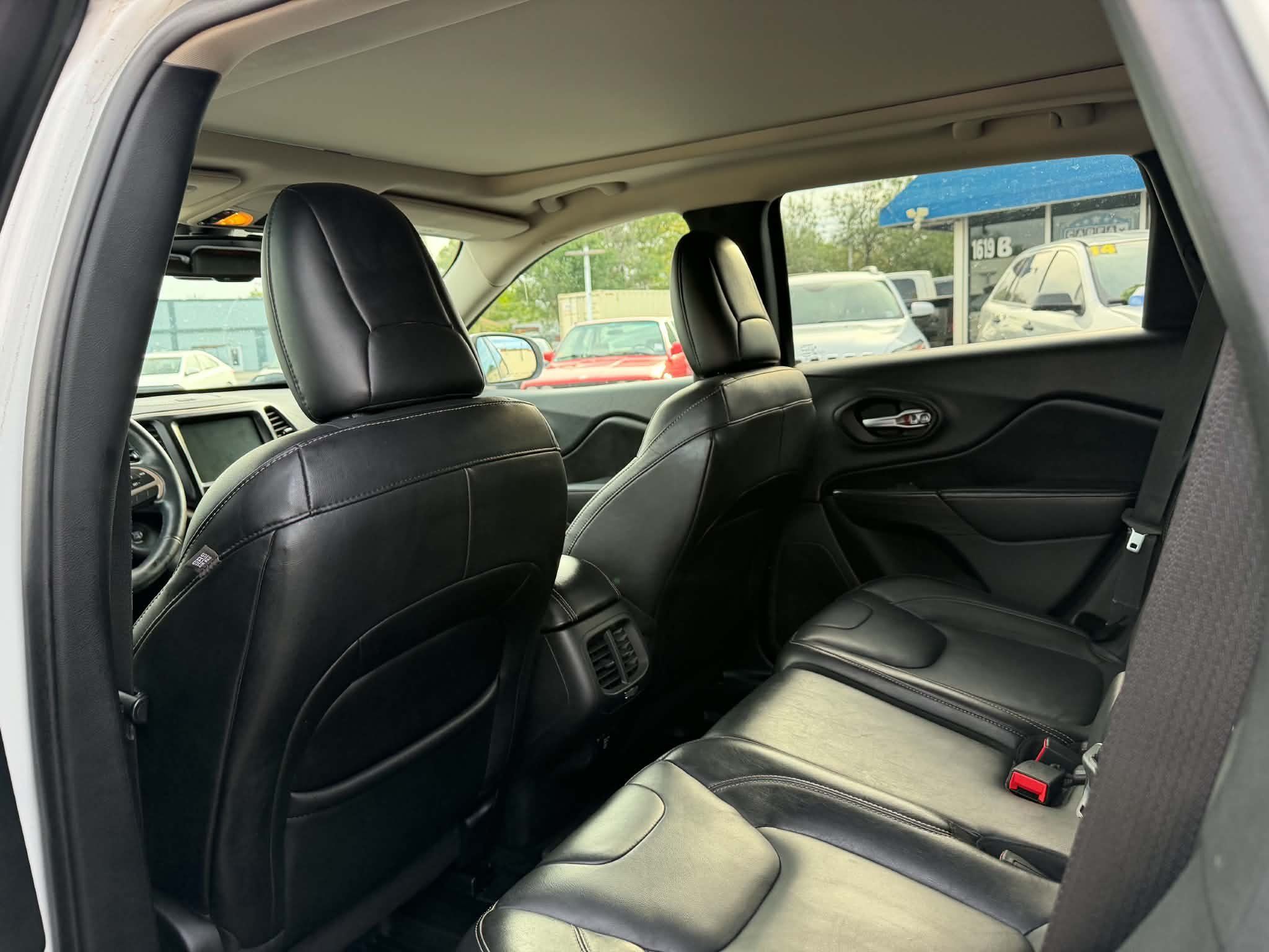 2015 Jeep Cherokee Limited - Photo 13