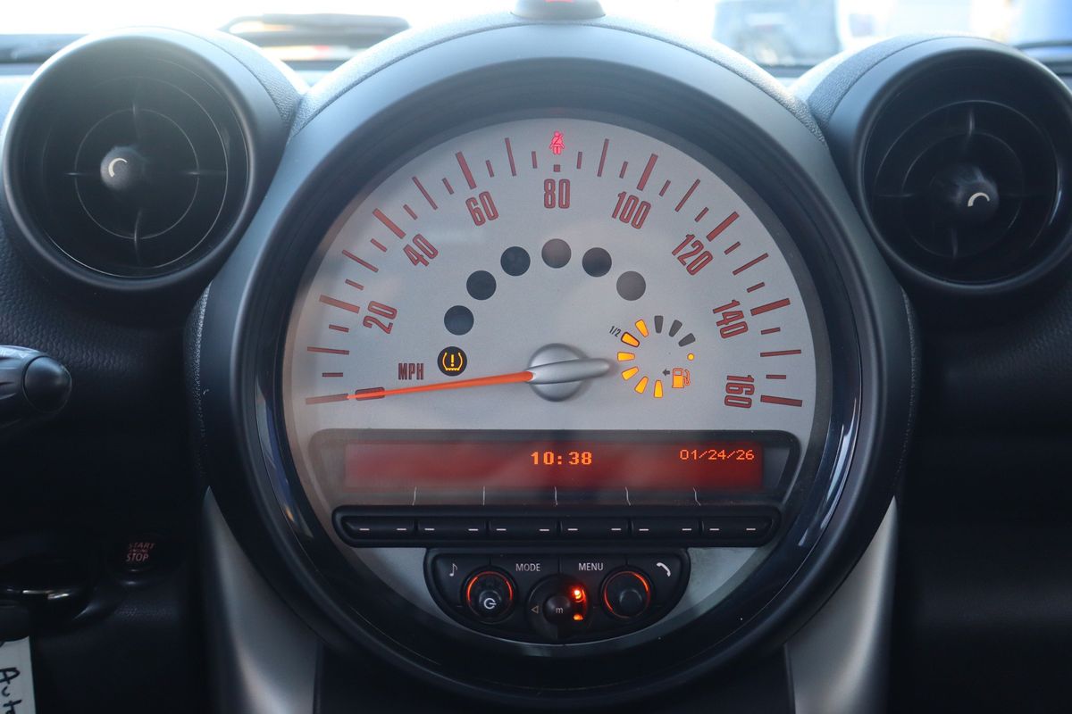 2014 MINI Countryman Cooper