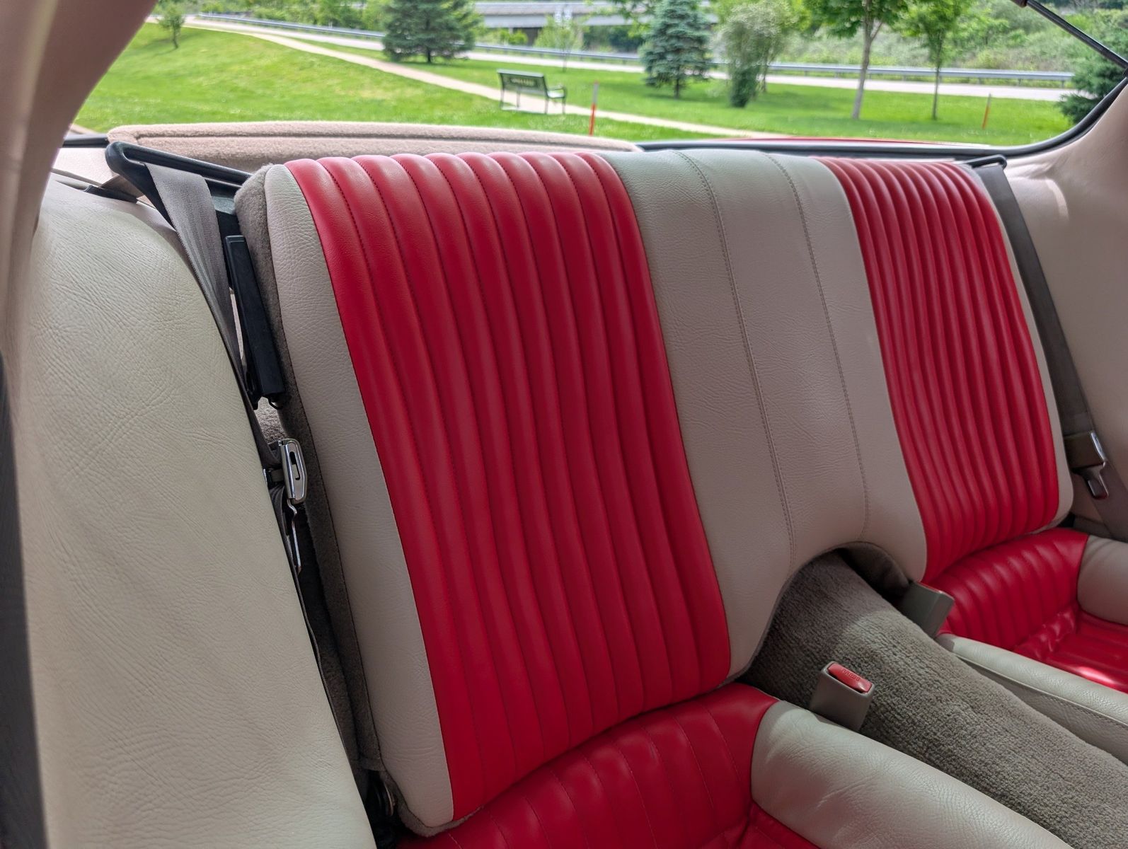 1999 Pontiac Firebird 102