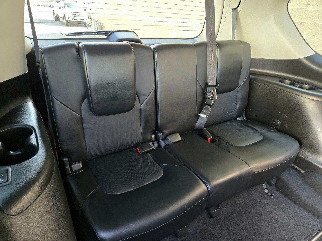 2018 Nissan Armada SL photo 41
