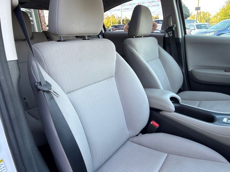 2016 Honda HR-V EX photo 19