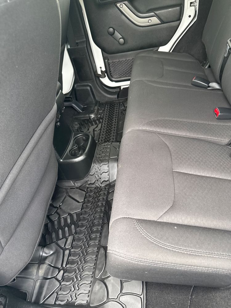 2018 Jeep Wrangler Unlimited Sport S photo 21