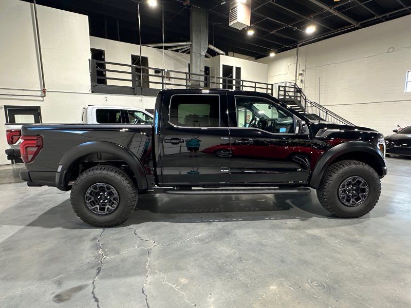 2025 Ford F-150 Raptor, photo 7