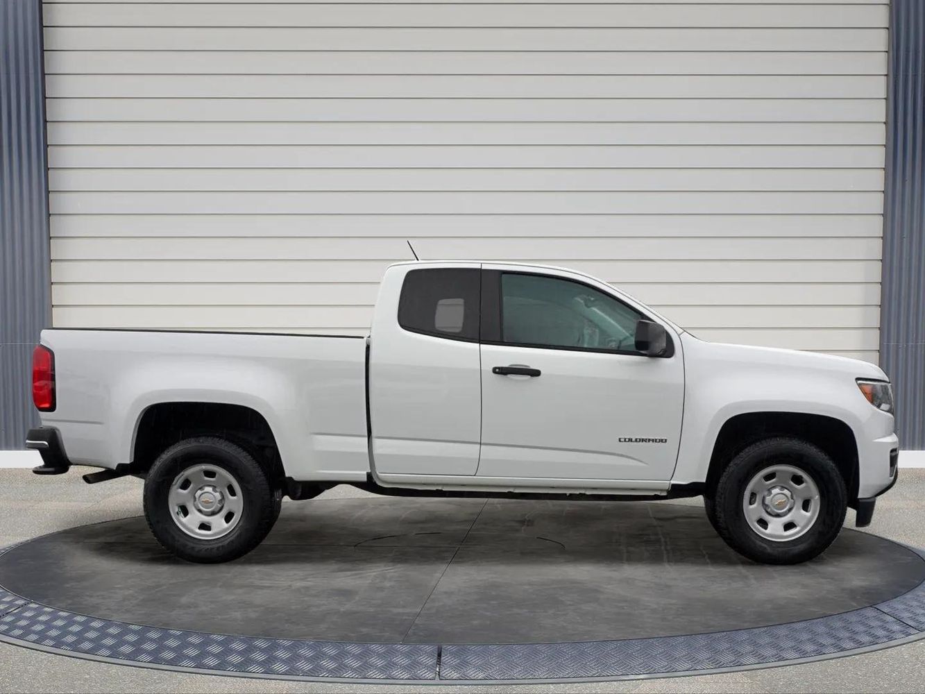 2019 Chevrolet Colorado Base photo 8