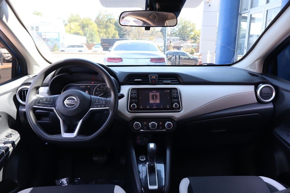 2021 Nissan Versa SV