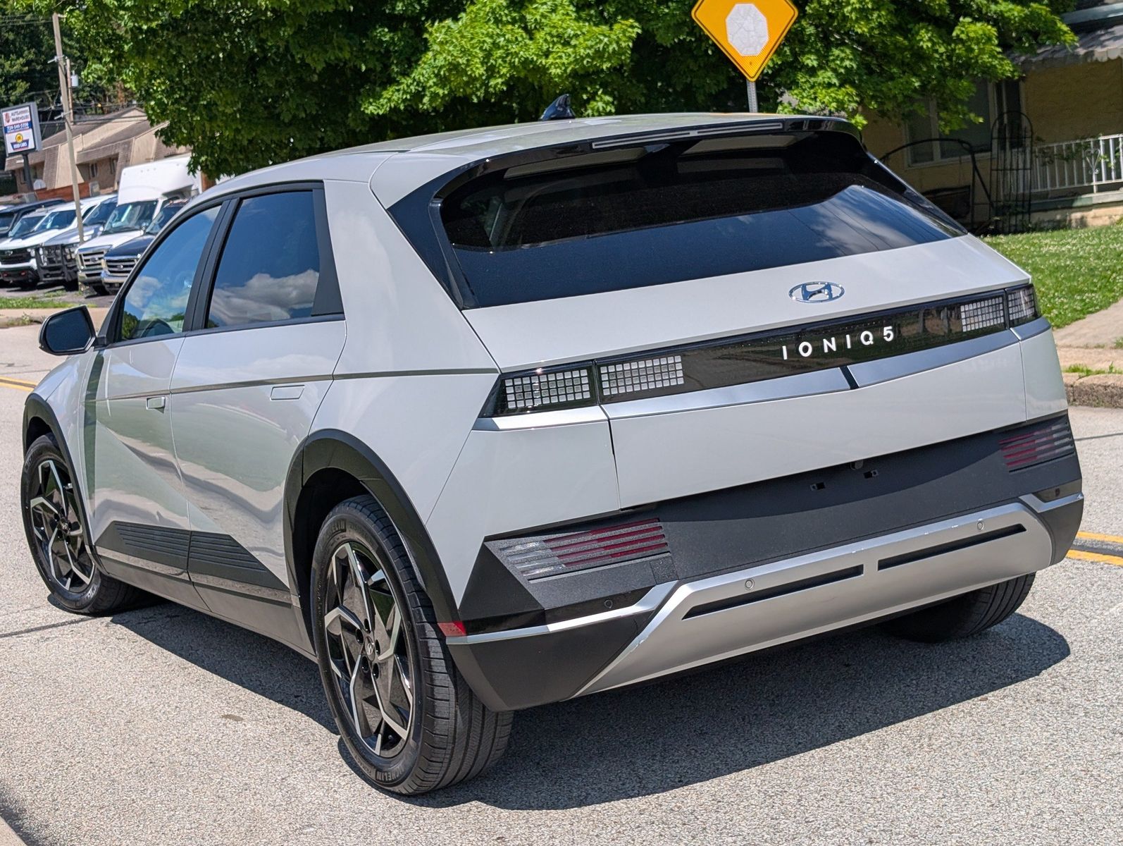 2023 Hyundai IONIQ 5 14