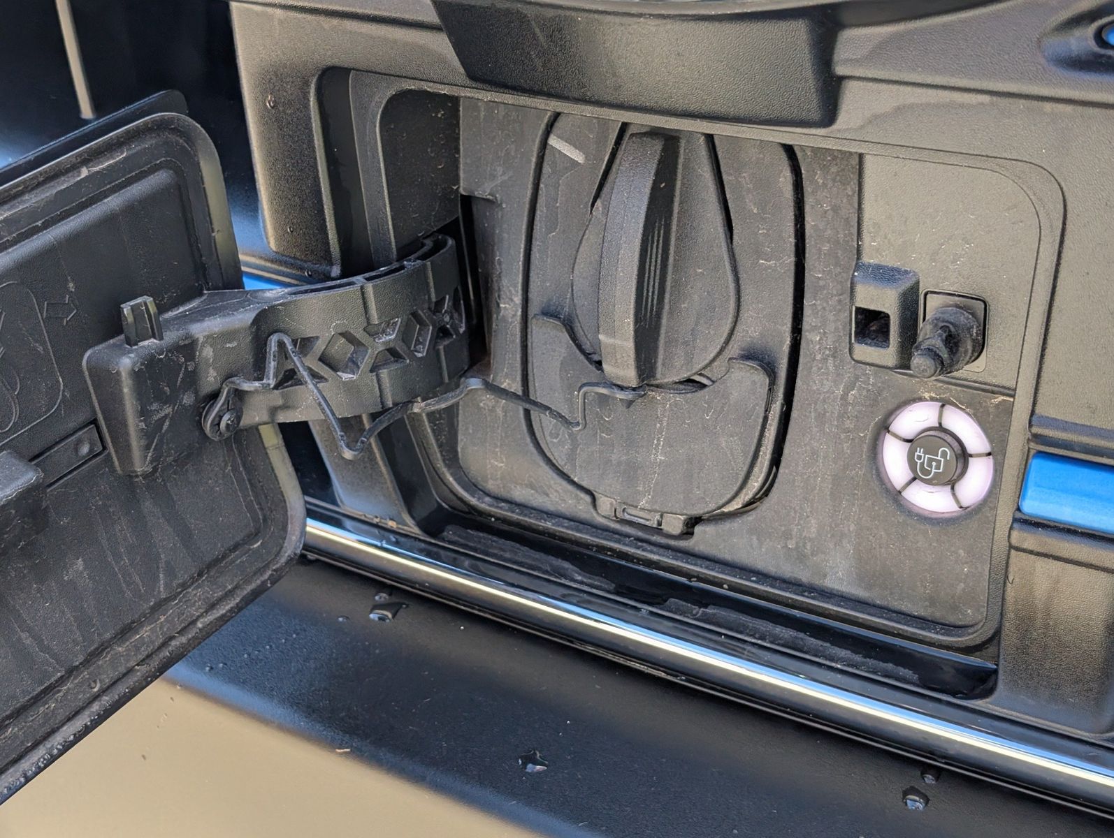 2023 Ford E-Transit-350 86