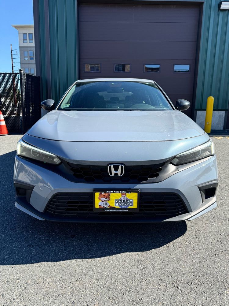 2022 Honda Civic Sport Hatchback photo 2